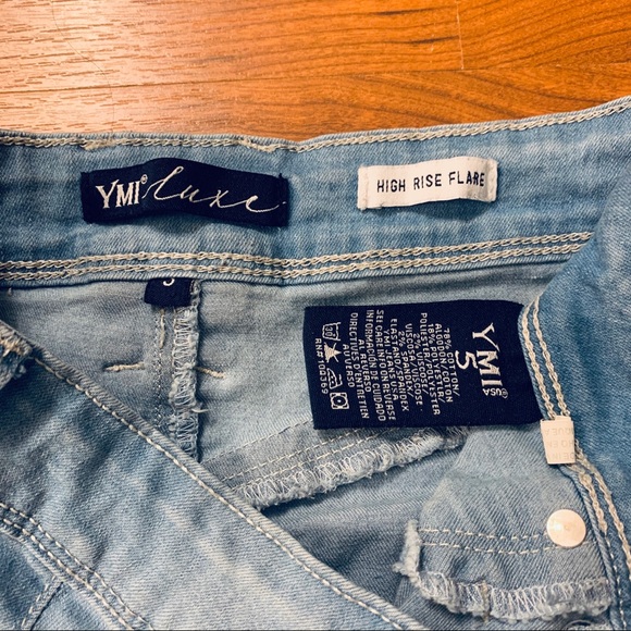 FASHIONNOVA Jeans - Picture 3 of 6